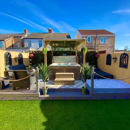 New…The Hottub House Blackpool Pleasure Beach المظهر الخارجي الصورة