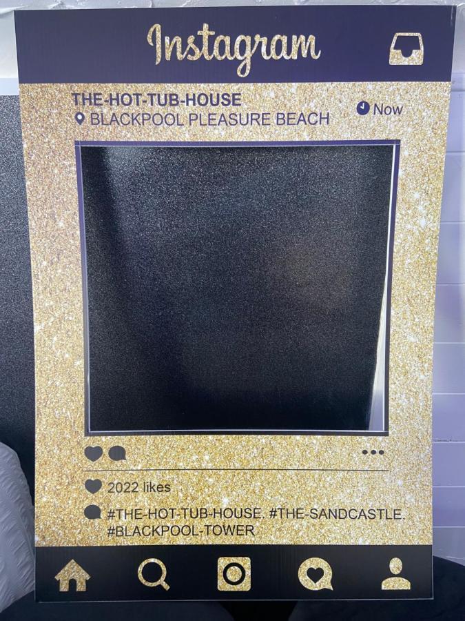 New…The Hottub House Blackpool Pleasure Beach المظهر الخارجي الصورة